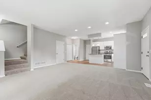 3012 Cottage Ln N, Maplewood, MN 55109 - Photo 7
