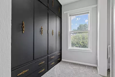 822 Charles Avenue, Saint Paul, MN 55104 - Photo 23