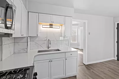 822 Charles Avenue, Saint Paul, MN 55104 - Photo 15