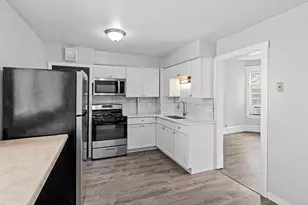 822 Charles Ave, Saint Paul, MN 55104 - Photo 5