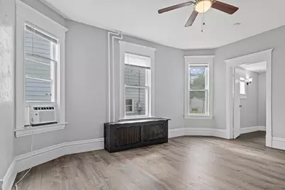 822 Charles Avenue, Saint Paul, MN 55104 - Photo 11