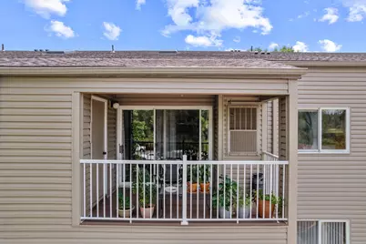 1225 Ferndale Street N #B18, Maplewood, MN 55119 - Photo 17