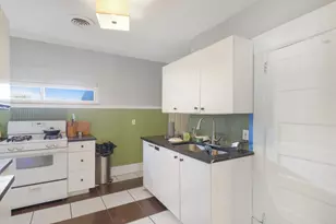2814 Colfax Ave South, Minneapolis, MN 55408 - Photo 13