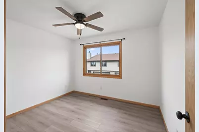 5127 84th Court N, Brooklyn Park, MN 55443 - Photo 19