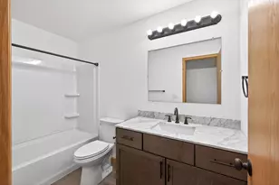 5127 84th Ct N, Brooklyn Park, MN 55443 - Photo 21
