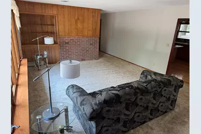 799 4th Street SW, Wells, MN 56097 - Photo 9