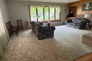 799 4th St SW, Wells, MN 56097 - Photo 5