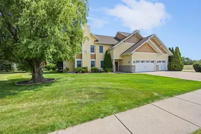 755 Hickory Way #2, Lake City, MN 55041 - Photo 3