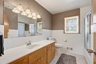 11018 Rich Valley Boulevard, Inver Grove Heights, MN 55077 - Photo 25
