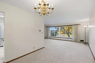 9908 Oxborough Rd, Bloomington, MN 55437 - Photo 11