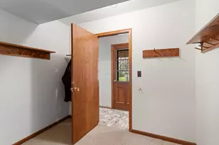 9908 Oxborough Rd, Bloomington, MN 55437 - Photo 19
