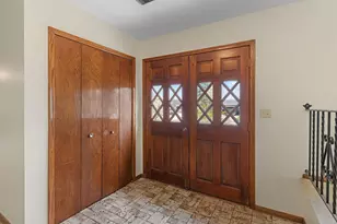 9908 Oxborough Rd, Bloomington, MN 55437 - Photo 3