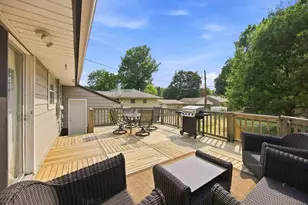 5719 Northport Dr, Brooklyn Center, MN 55429 - Photo 29