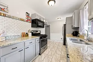 5719 Northport Dr, Brooklyn Center, MN 55429 - Photo 9