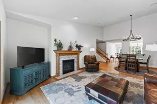 3896 Darling Dr, Woodbury, MN 55125 - Photo 9