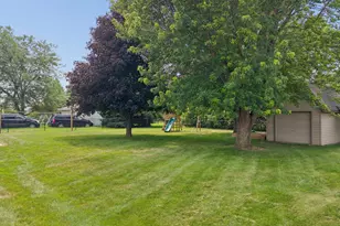 430 9th St E, Hector, MN 55342 - Photo 35