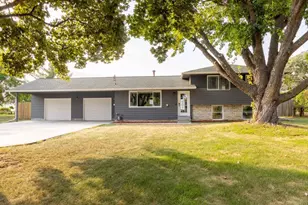 316 Cannon View Dr, Red Wing, MN 55066 - Photo 1