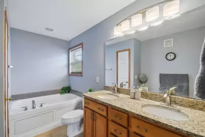 4851 Woodland Avenue, Shakopee, MN 55379 - Photo 13