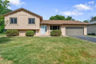 3819 Lodestone Ln, Eagan, MN 55122 - Photo 1