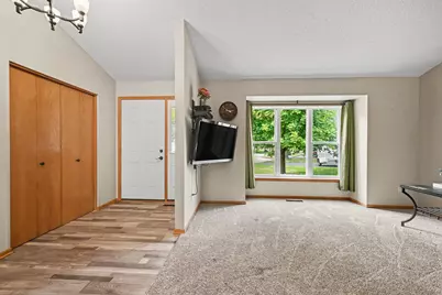 8695 Jorgensen Avenue S, Cottage Grove, MN 55016 - Photo 5