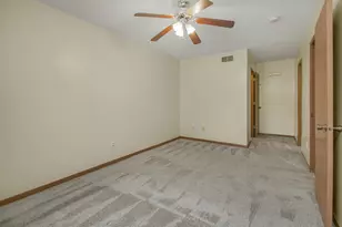 16211 Flagstaff Ct S, Lakeville, MN 55068 - Photo 9