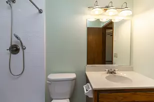 16211 Flagstaff Ct S, Lakeville, MN 55068 - Photo 11
