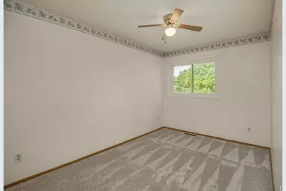 16211 Flagstaff Court S, Lakeville, MN 55068 - Photo 13