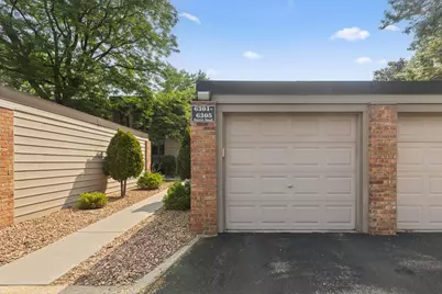 6301 Barrie Road, Edina, MN 55435 - Photo 3