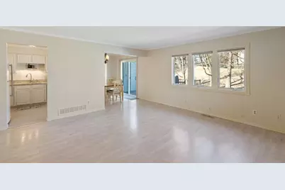 6140 Creek View Trail, Minnetonka, MN 55345 - Photo 5