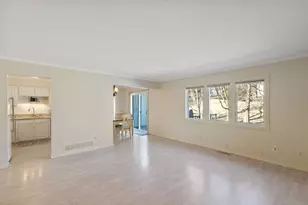 6140 Creek View Trail, Minnetonka, MN 55345 - Photo 5