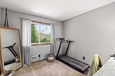 2000 75th Avenue N, Brooklyn Park, MN 55444 - Photo 11