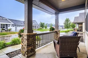 8004 64th St S, Cottage Grove, MN 55016 - Photo 3