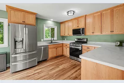 10524 Kimbro Avenue S, Cottage Grove, MN 55016 - Photo 13