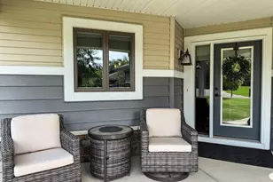 2047 Goodview Ave N, Oakdale, MN 55128 - Photo 5