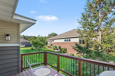 2047 Goodview Avenue N, Oakdale, MN 55128 - Photo 25