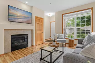 9651 Belmont Ln, Eden Prairie, MN 55347 - Photo 3