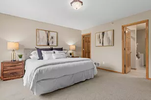 9651 Belmont Ln, Eden Prairie, MN 55347 - Photo 17