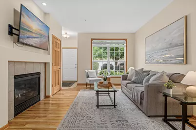 9651 Belmont Lane, Eden Prairie, MN 55347 - Photo 5