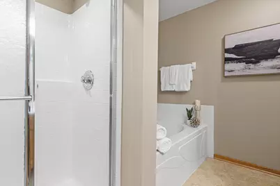 9651 Belmont Lane, Eden Prairie, MN 55347 - Photo 21