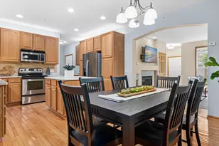 9651 Belmont Ln, Eden Prairie, MN 55347 - Photo 9