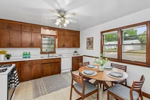 418 17th Ave N, South Saint Paul, MN 55075 - Photo 9