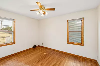418 17th Avenue N, South Saint Paul, MN 55075 - Photo 17