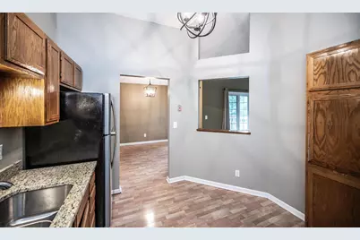 3590 Blue Jay Way #201, Eagan, MN 55123 - Photo 9