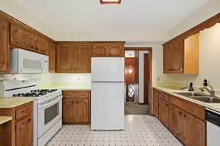 141 Oakwood Dr, New Brighton, MN 55112 - Photo 21
