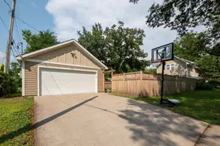 4101 James Ave N, Minneapolis, MN 55412 - Photo 55