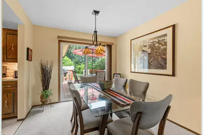 266 Cardinal Court, Chaska, MN 55318 - Photo 11