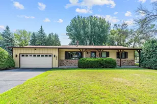 266 Cardinal Ct, Chaska, MN 55318 - Photo 1