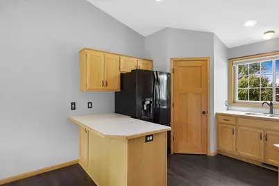 813 Lawrence Parkway, Buffalo, MN 55313 - Photo 15