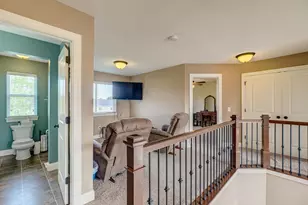 2990 Frontier Dr, Woodbury, MN 55129 - Photo 17