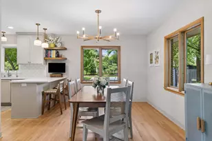 2237 Edgcumbe Rd, Saint Paul, MN 55116 - Photo 25